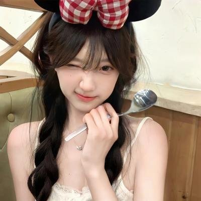 小伊奈的熊熊公仔